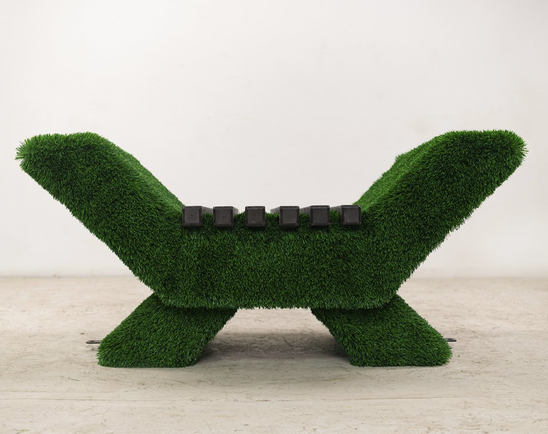 Топиари Лавочка (темная, полимерная доска) - газон Deluxe - вид 5